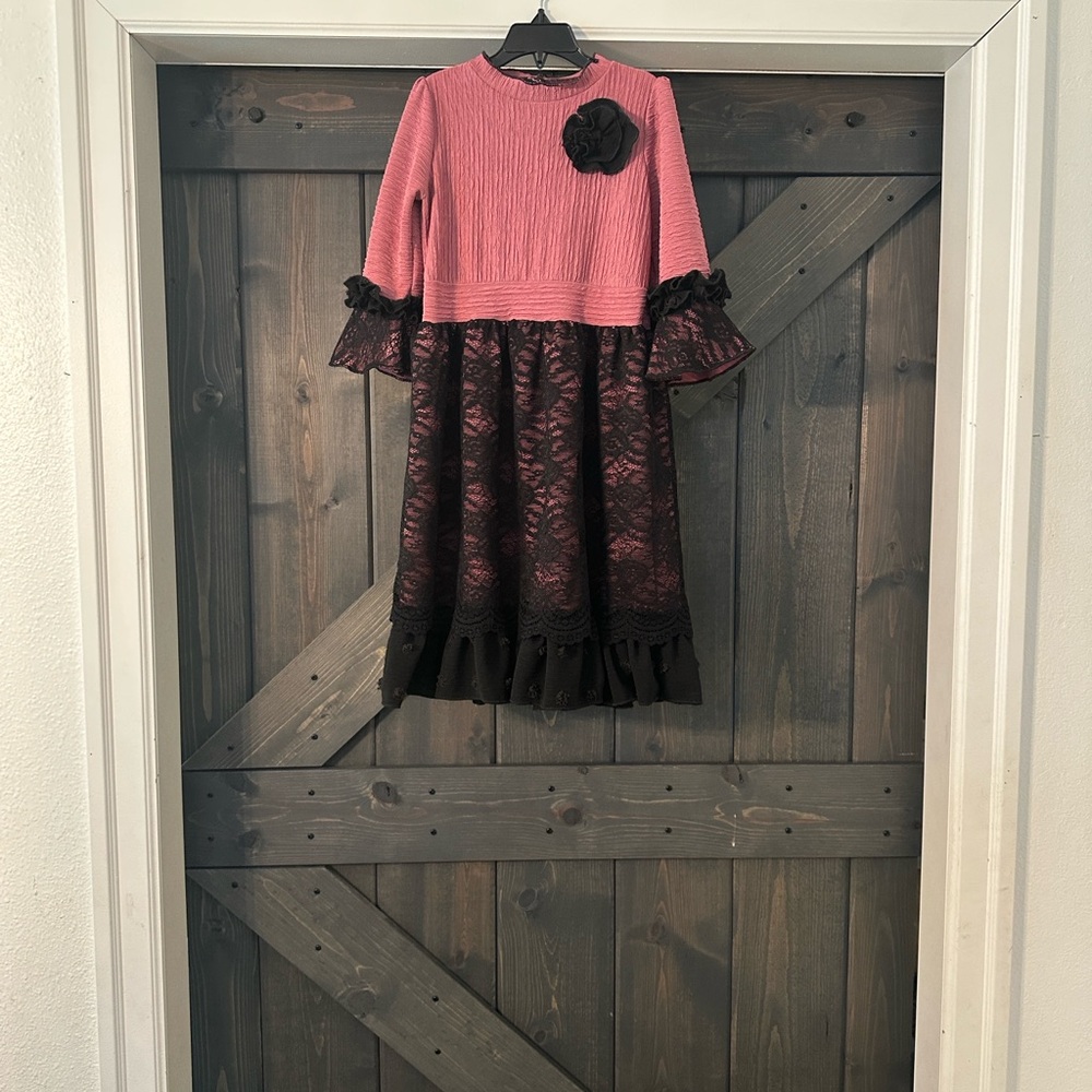 Little Girls Pink and Black Lace Party Dress